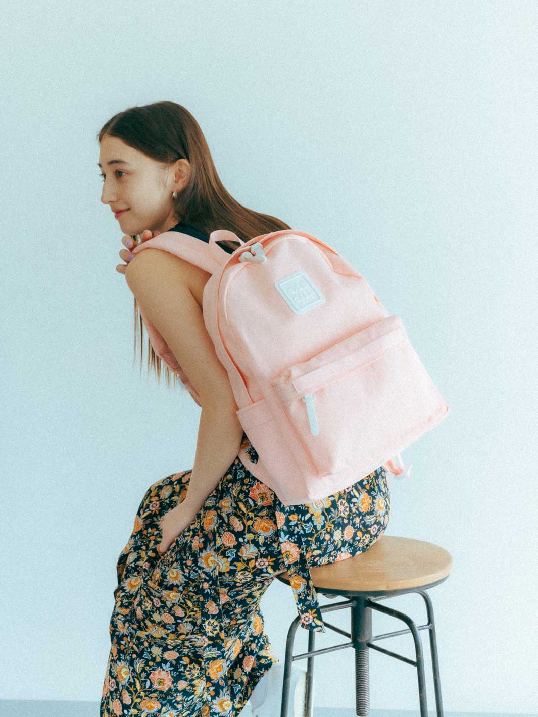 BACKPACK (MIDDLE)